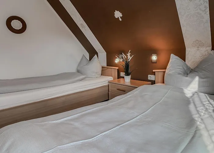 Oldeoog Og - * 霍鲁梅尔希尔